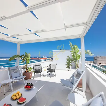 Td Palazzo Maris Townhouse With Sea View Apartment Monopoli Exterior photo