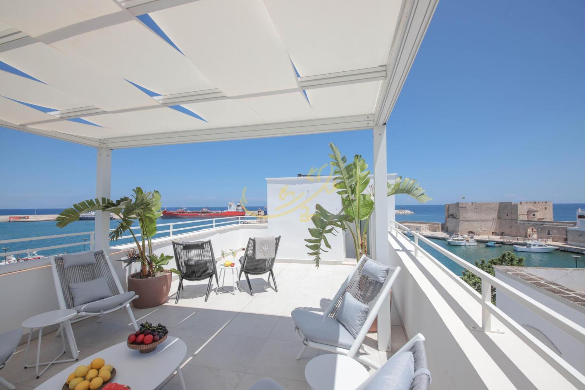 Td Palazzo Maris Townhouse With Sea View